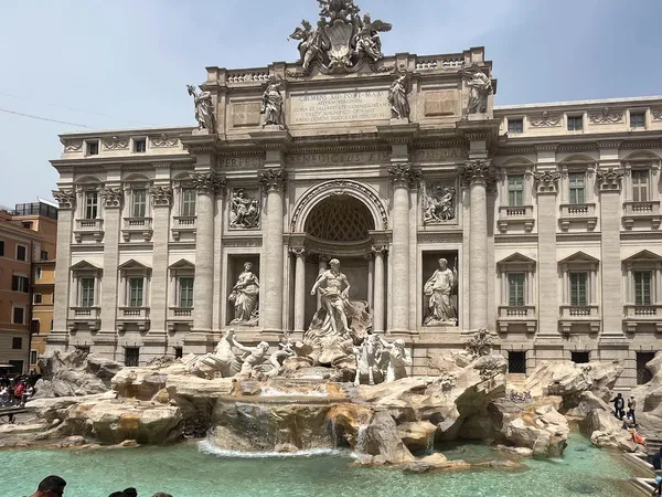 Trevi Fountain
